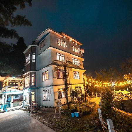 Tag Along 2 0 Hostel 강토크 외부 사진