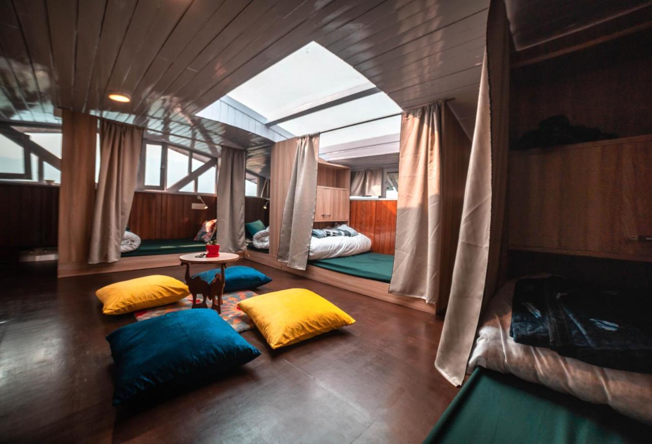 Tag Along 2 0 Hostel 강토크 외부 사진