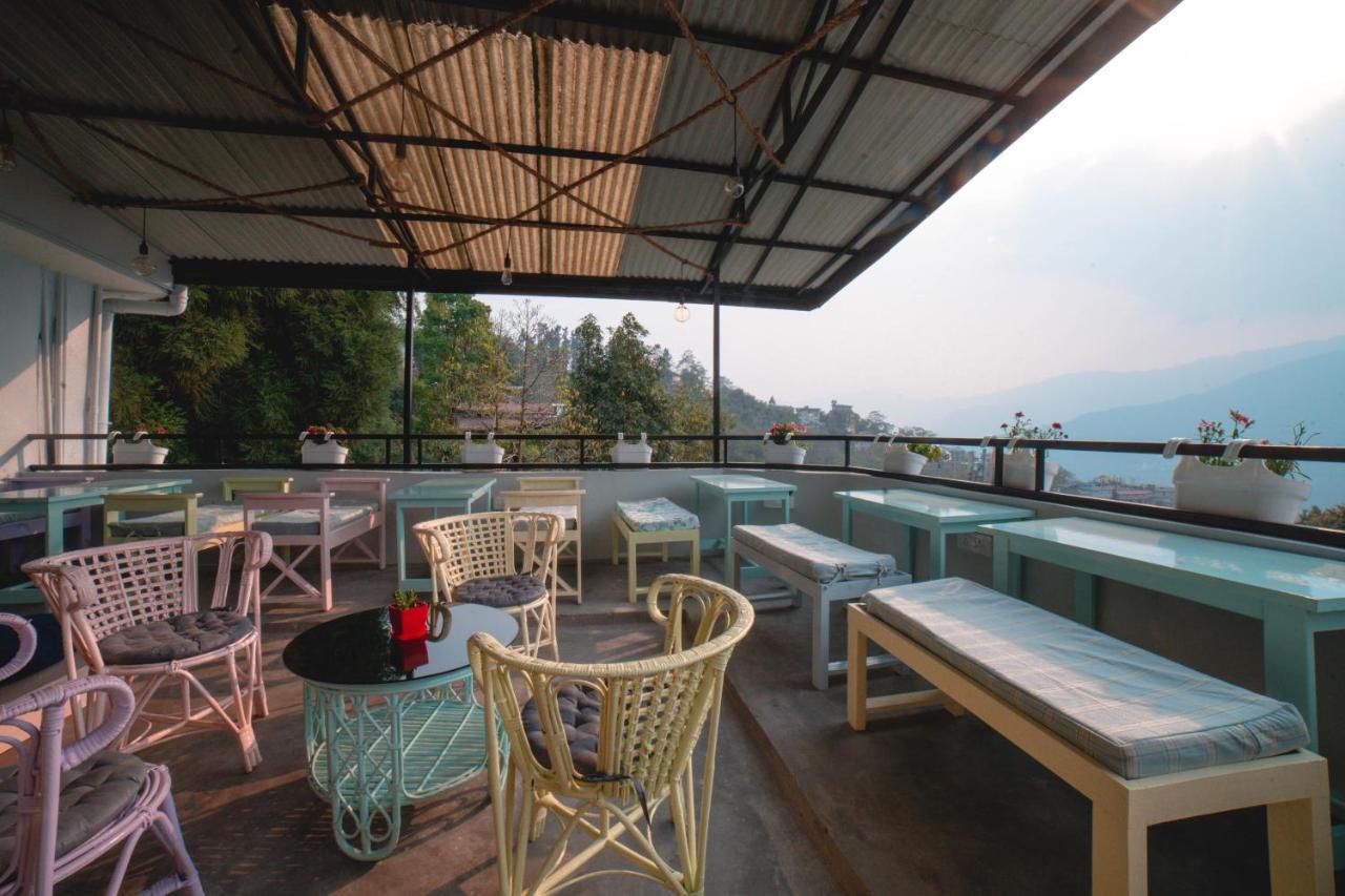 Tag Along 2 0 Hostel 강토크 외부 사진