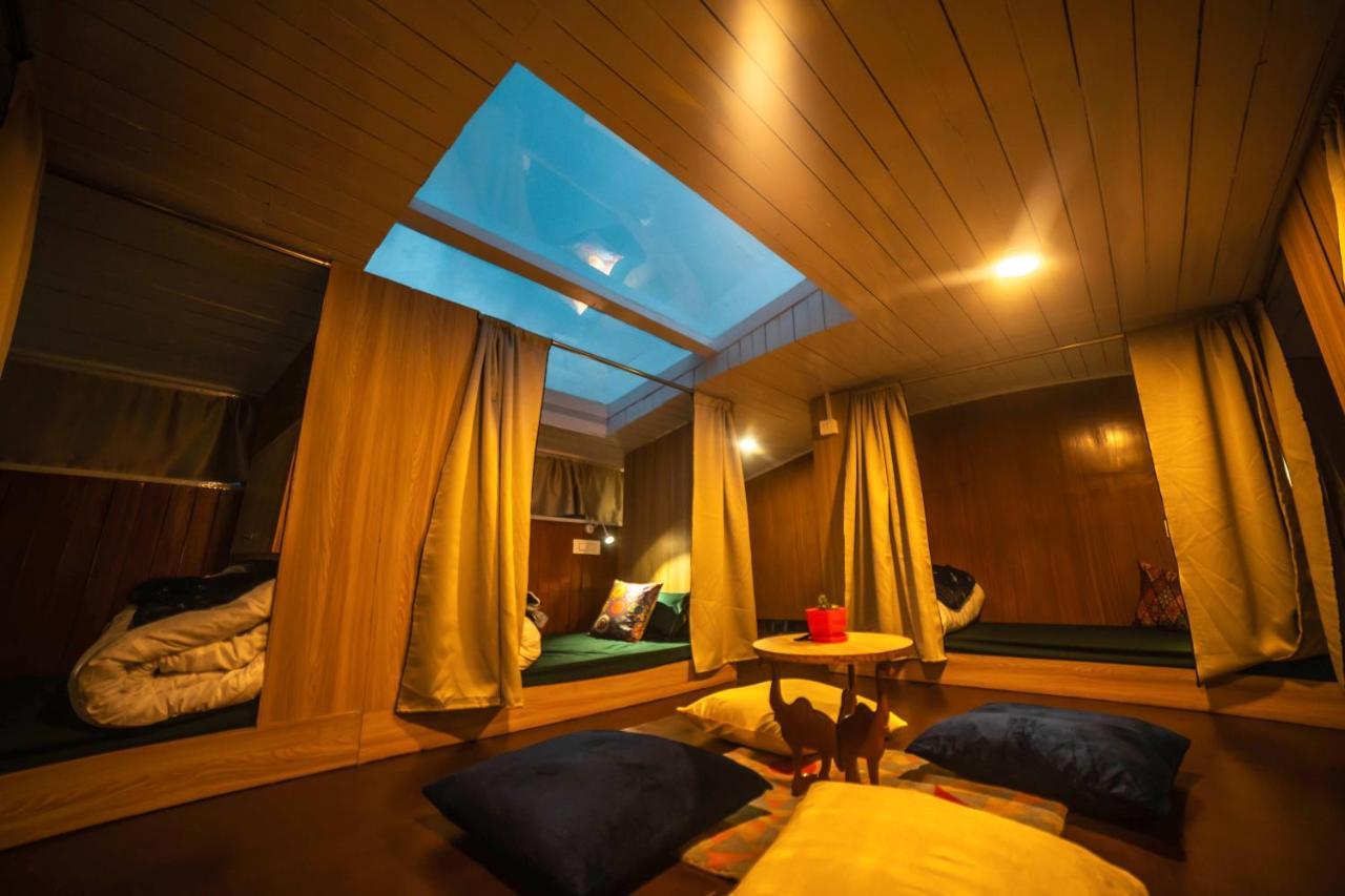 Tag Along 2 0 Hostel 강토크 외부 사진